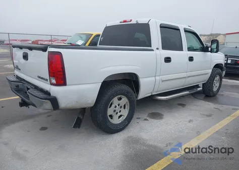 2005 Chevrolet Silverado 1500 Ls из США, поврежденный, VIN 2GCEC13T951305808